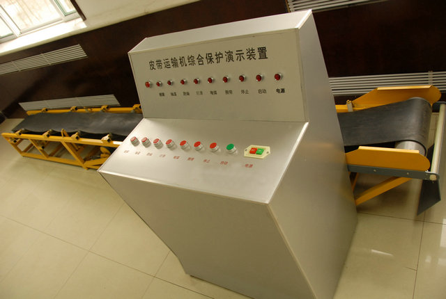 �z��ݔ�͙C(j��)����ȫ���o(h��)��(sh��)�(y��n)��ʾ�b��