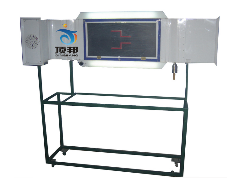 ���������x�����L����