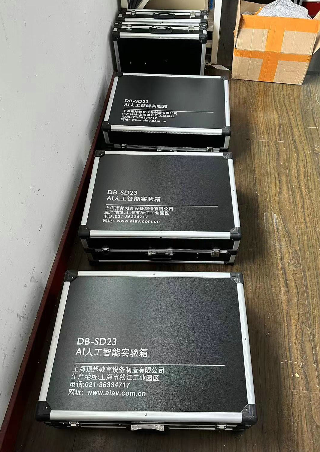 AI�˹����܌����