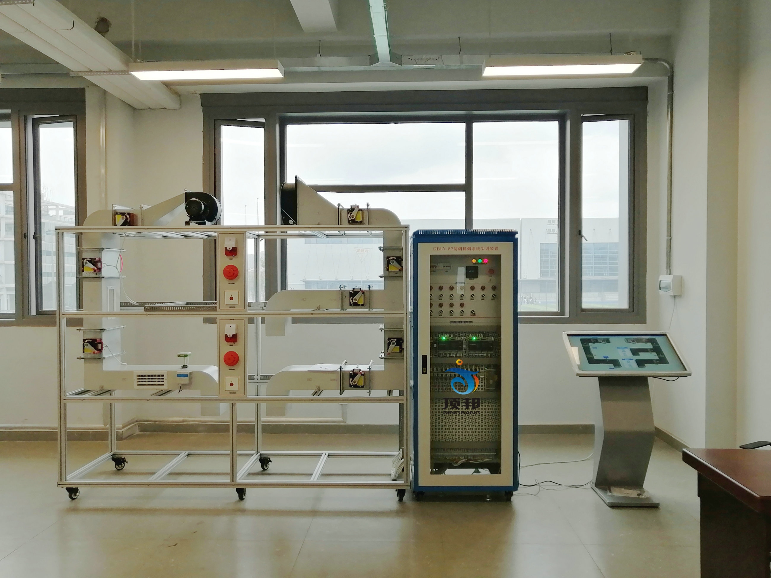 �����ş�ϵ�y(t��ng)��Ӗ�b��