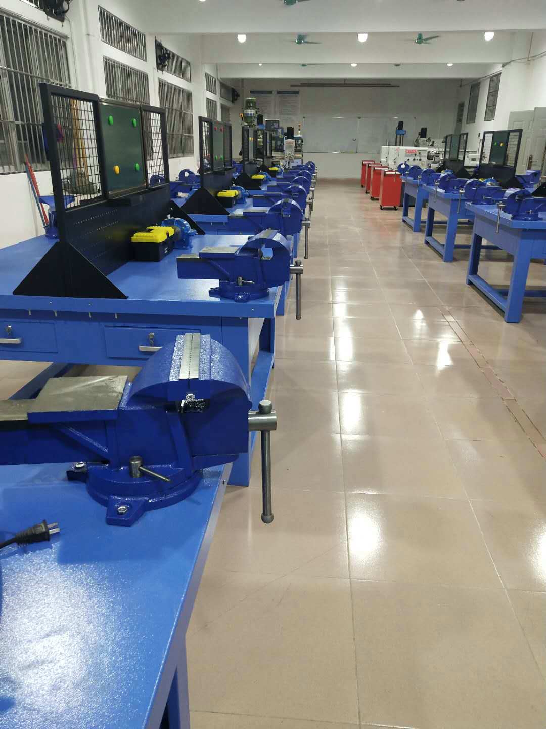 �Q�������_