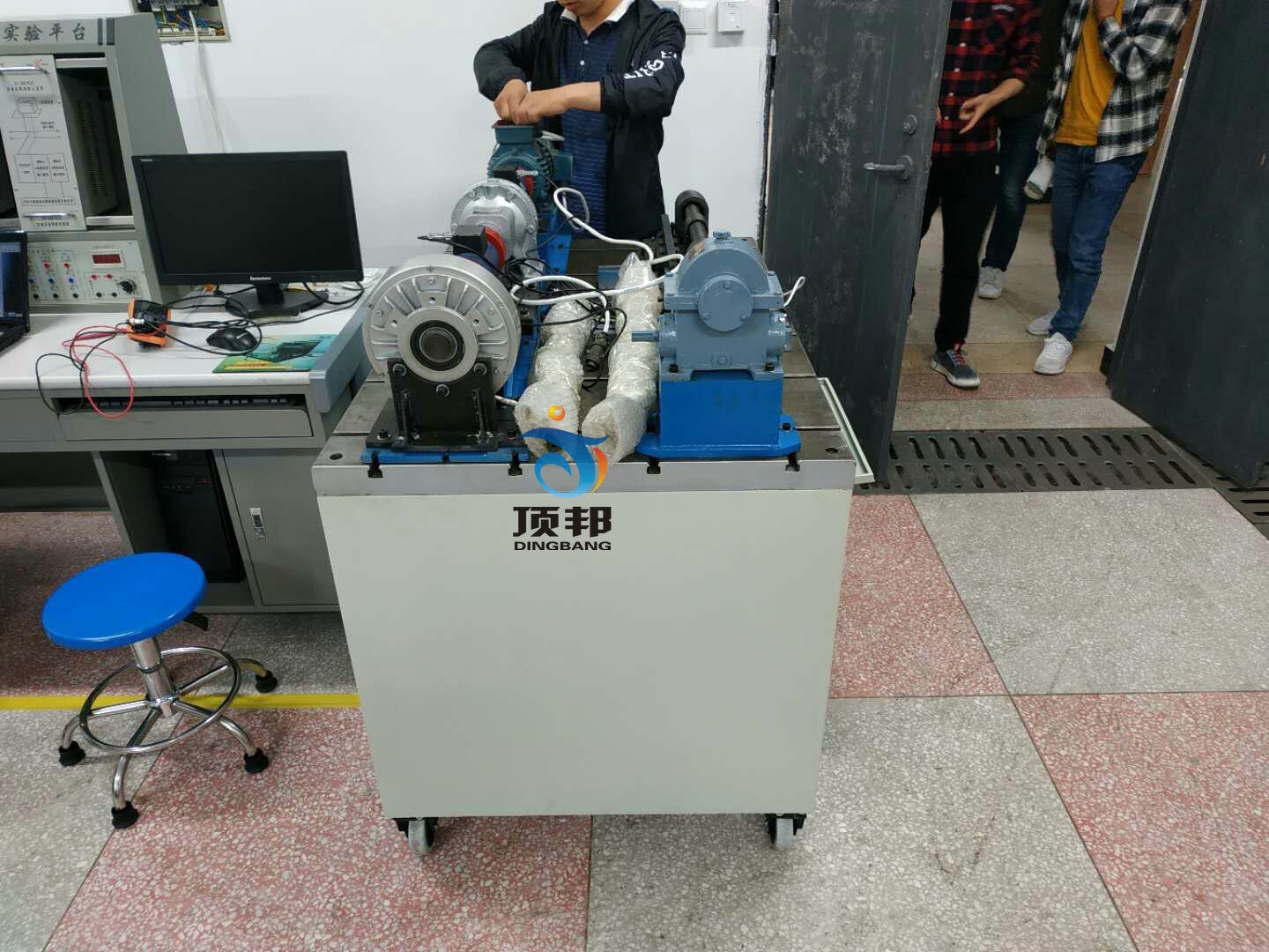 �C(j��)е����(d��ng)������(chu��ng)��M�ϼ�����(sh��)������(sh��)�(y��n)�_(t��i)