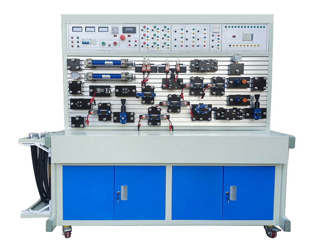  ��ʿ��Һ������(d��ng)�cPLC���ƌ�(sh��)Ӗ(x��n)�b��