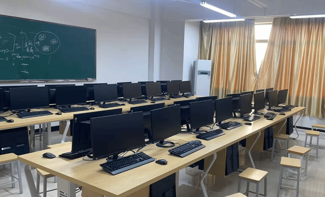靈鹿實訓(xùn)室簡介