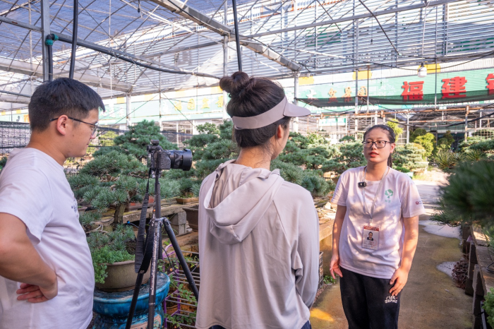 ���G�a�������{(di��o)�ЈF����M���A���